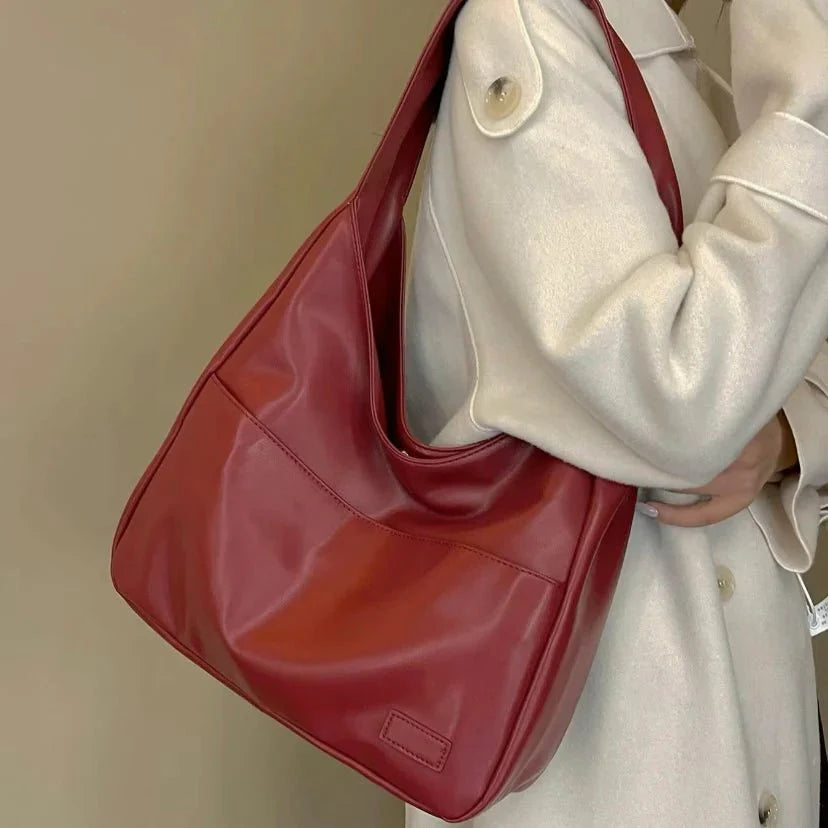 Akari Shoulder Bag
