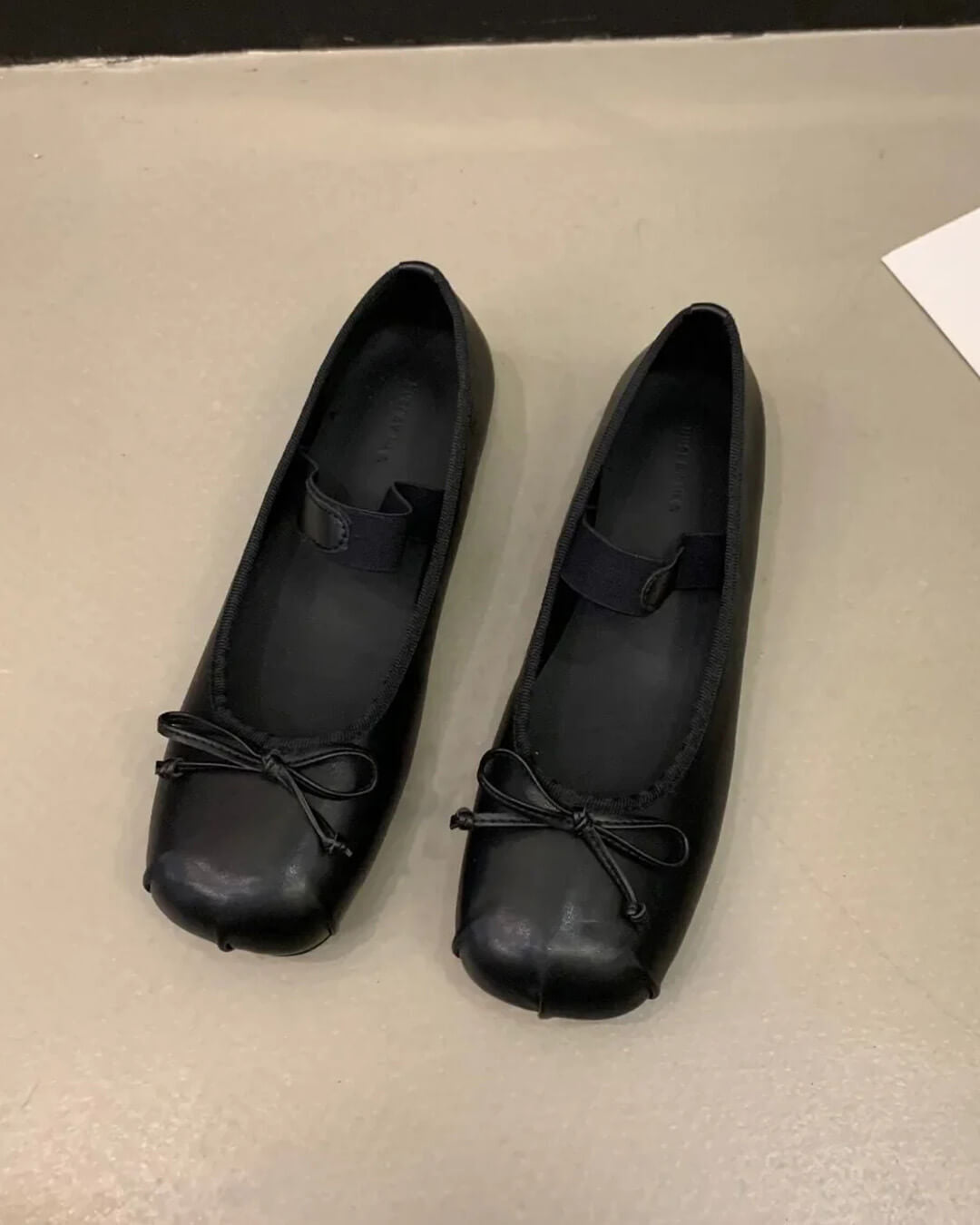 Bowtie Leather Ballet Flats