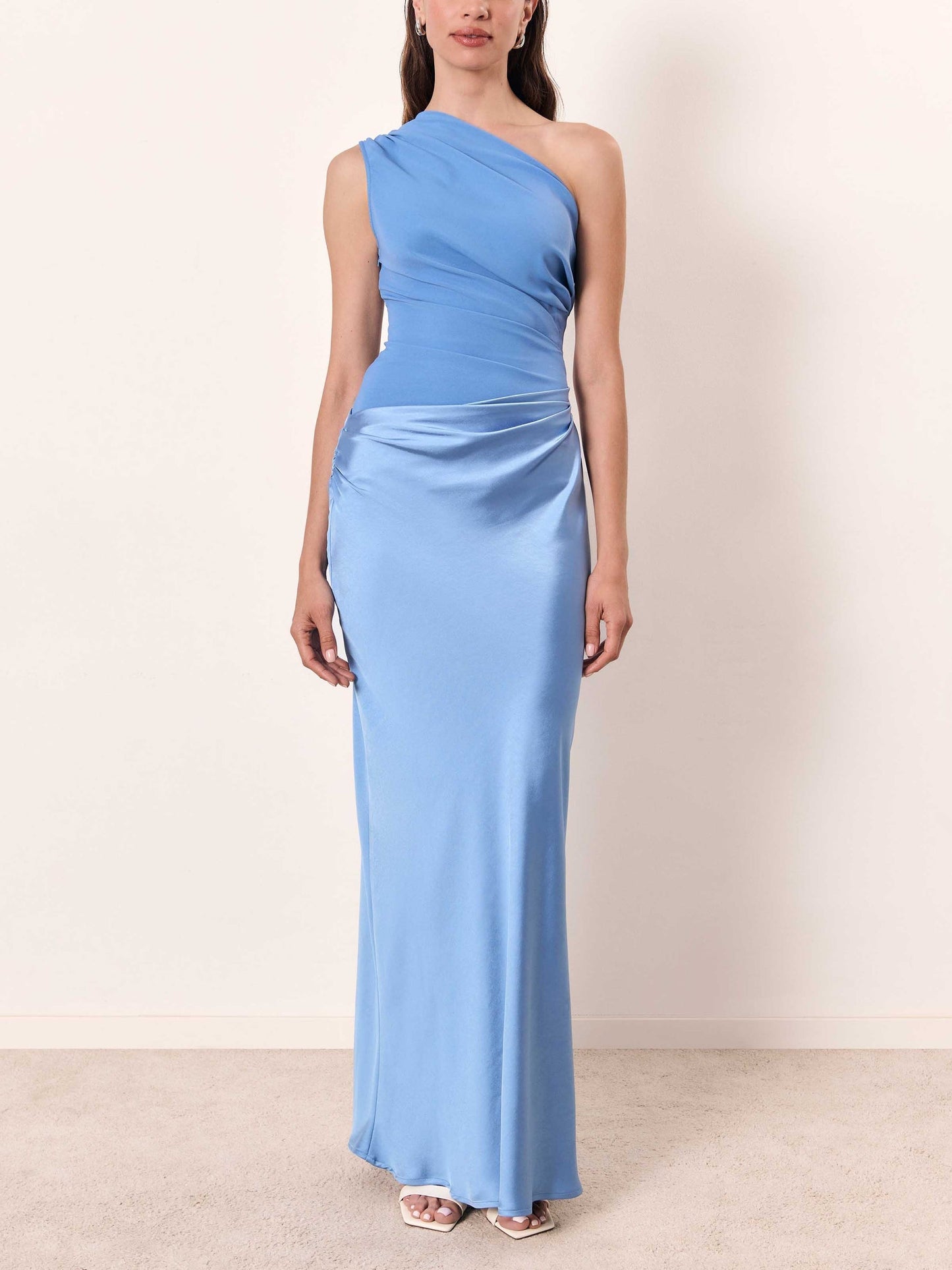 Elegant One-Shoulder Maxi Dress
