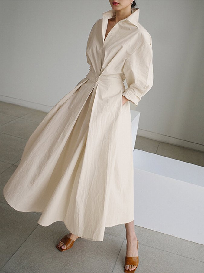 Elegant Dress with Buttons