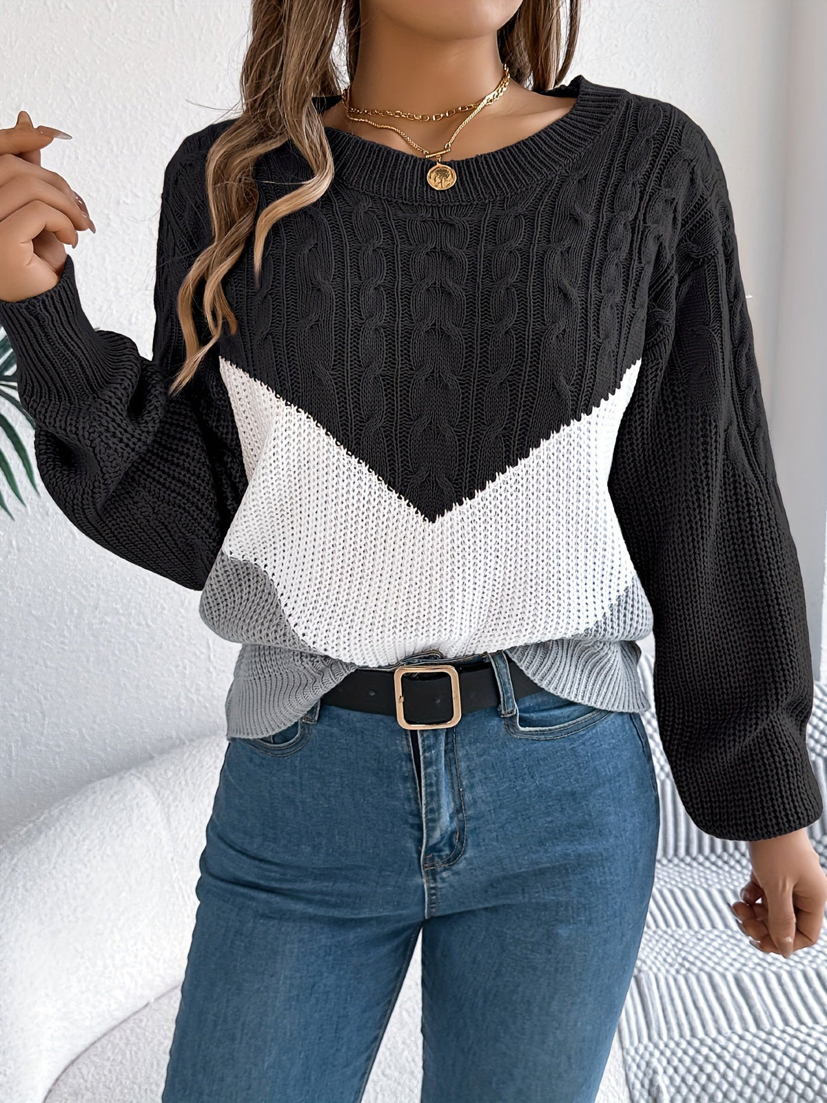Noreen Colour-Block Knit Sweater