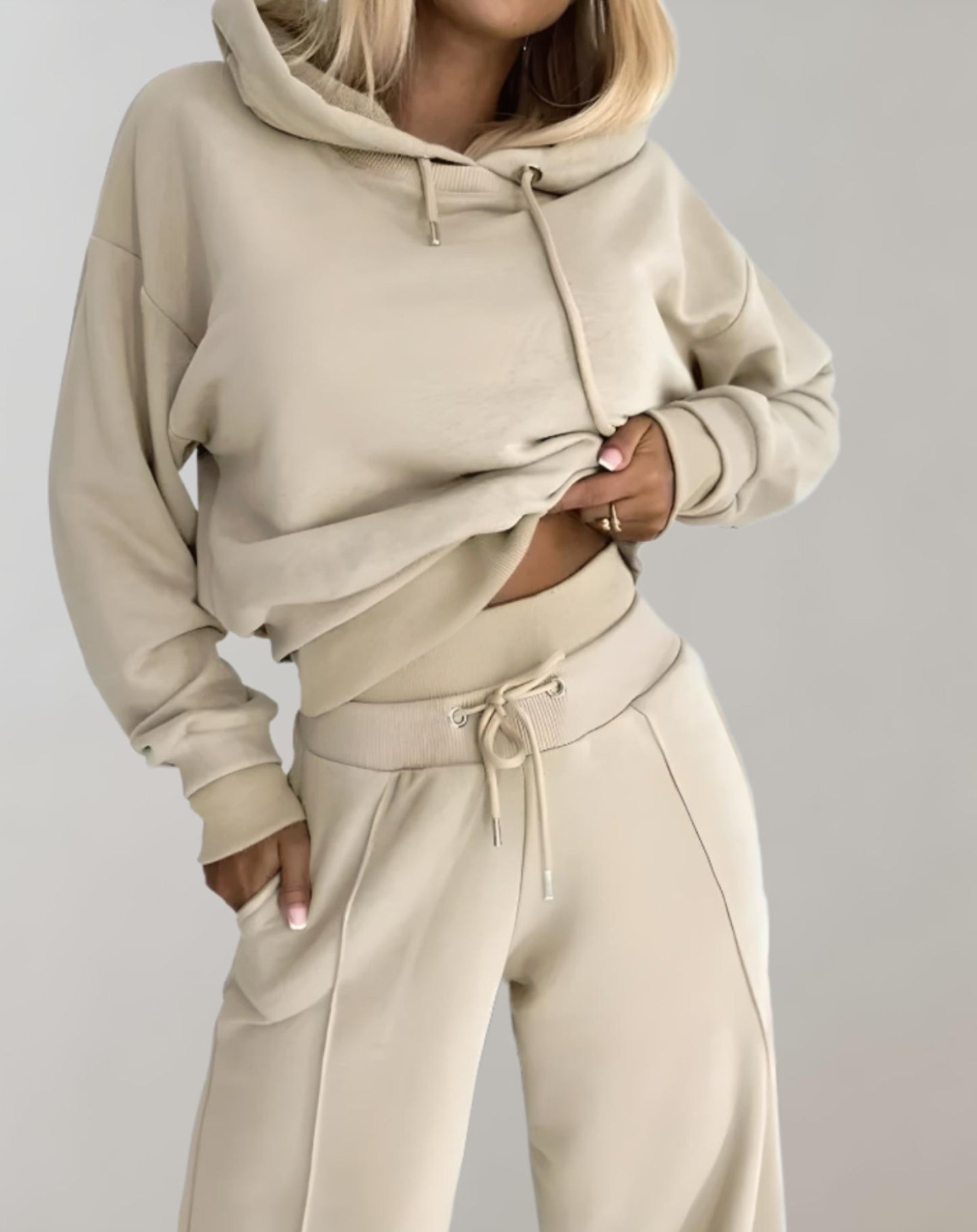 Two-Piece Casual-Fit Tracksuit