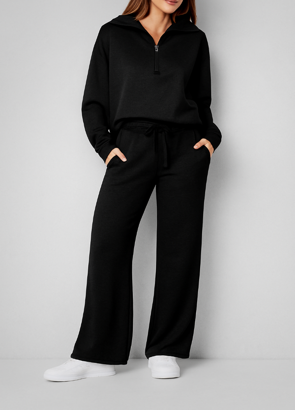 Cozy and Stylish 2-Piece Loungewear Set