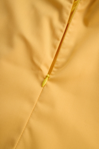 Chic Sleeveless Halter Blouse