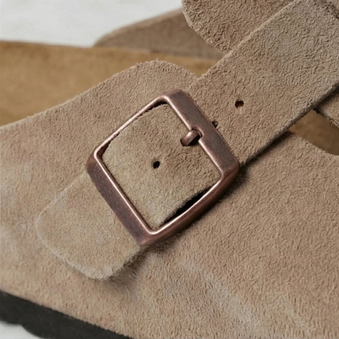 Suede Clogs - Stylish Comfort Loafers