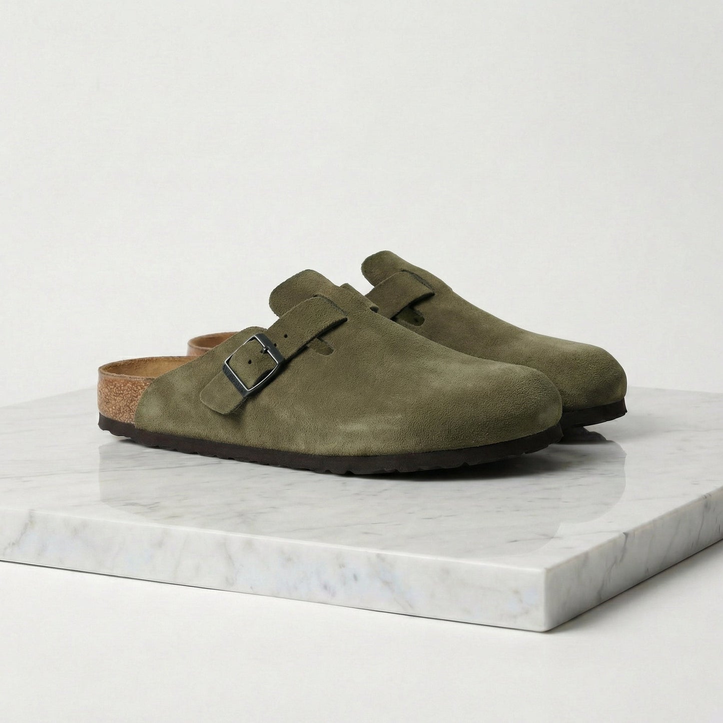 Suede Clogs - Stylish Comfort Loafers