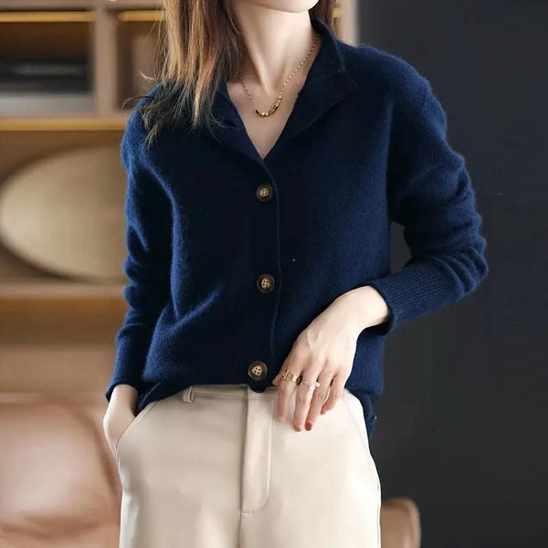 Elegant and versatile cardigan