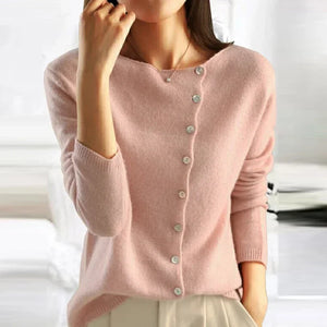 Elegant and refined sweater