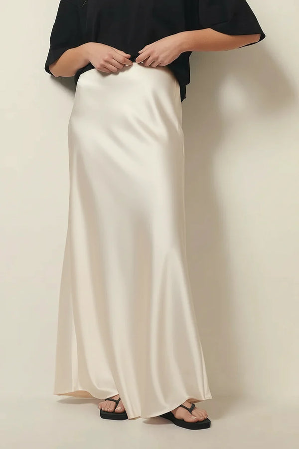 Classy High-waisted maxi