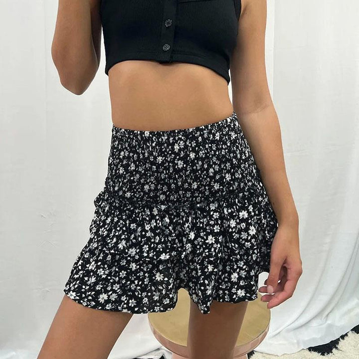 Noor Mini Skirt Flattering Fit