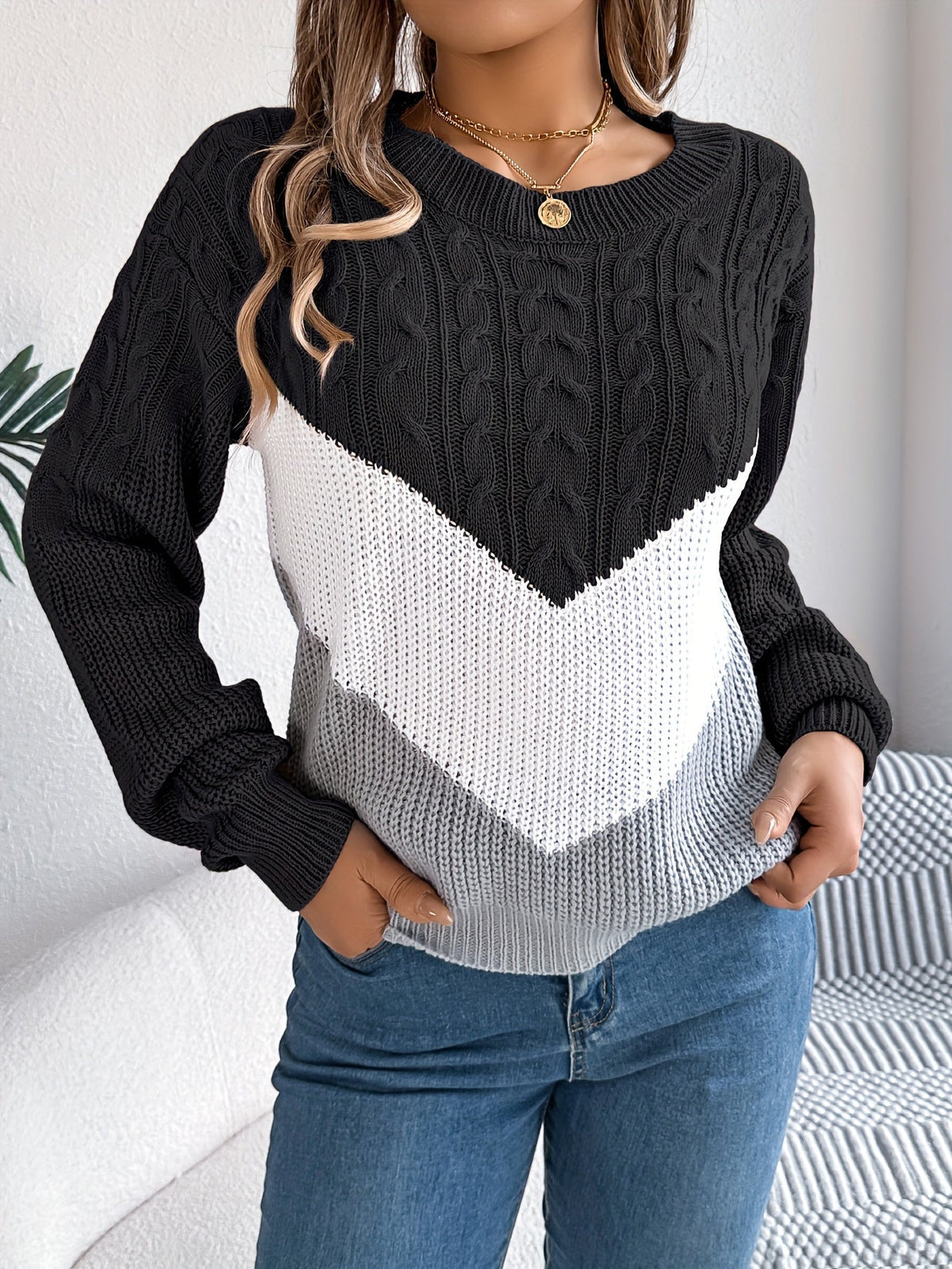 Noreen Colour-Block Knit Sweater