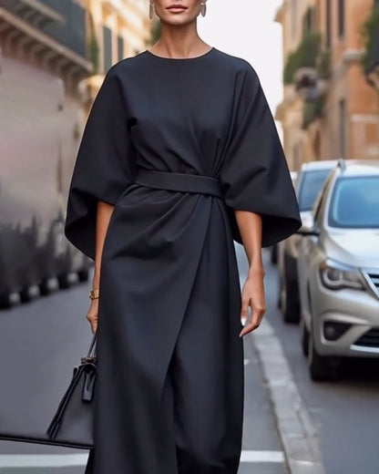 Elegant Dress with Lantern Sleeves