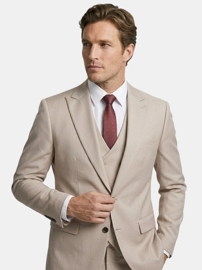 Lightweight Fabric Slim Fit 3-Piece Suit
