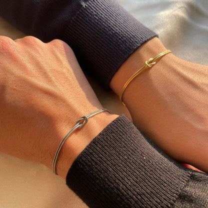 Minimalist Love Knot Bracelet