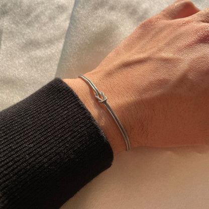 Minimalist Love Knot Bracelet