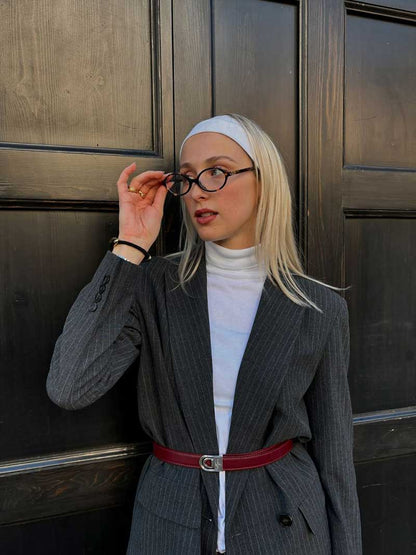 THE AURELIA Oval Frame