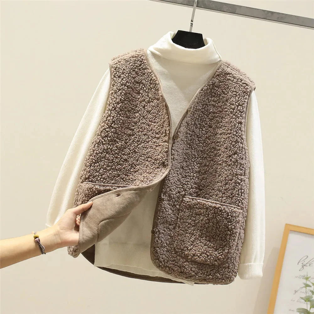 Elodie Sherpa Button-Front Gilet
